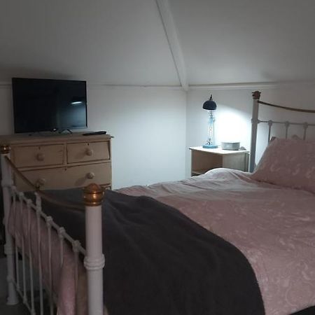 Homestay Poole Exterior foto